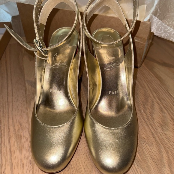 Christian Louboutin Gold and Red Heels - Picture 2 of 7